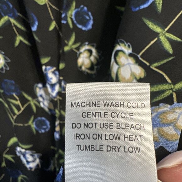 Violet + Claire Blouse Sheer Dark Floral Top Plus Size 2X Office Career - Picture 8 of 8